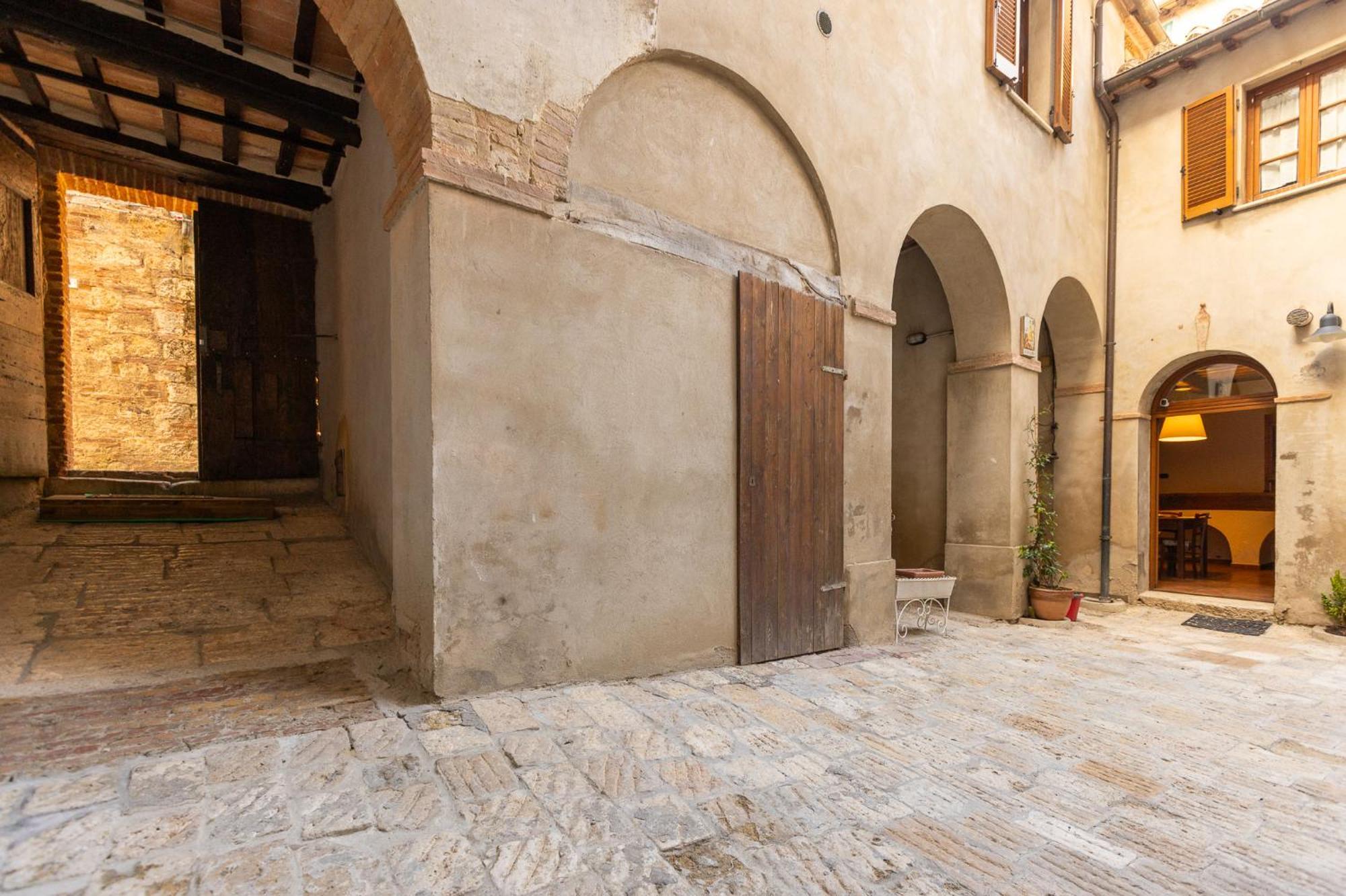 La Corte Del Podesta Sarteano Exterior photo